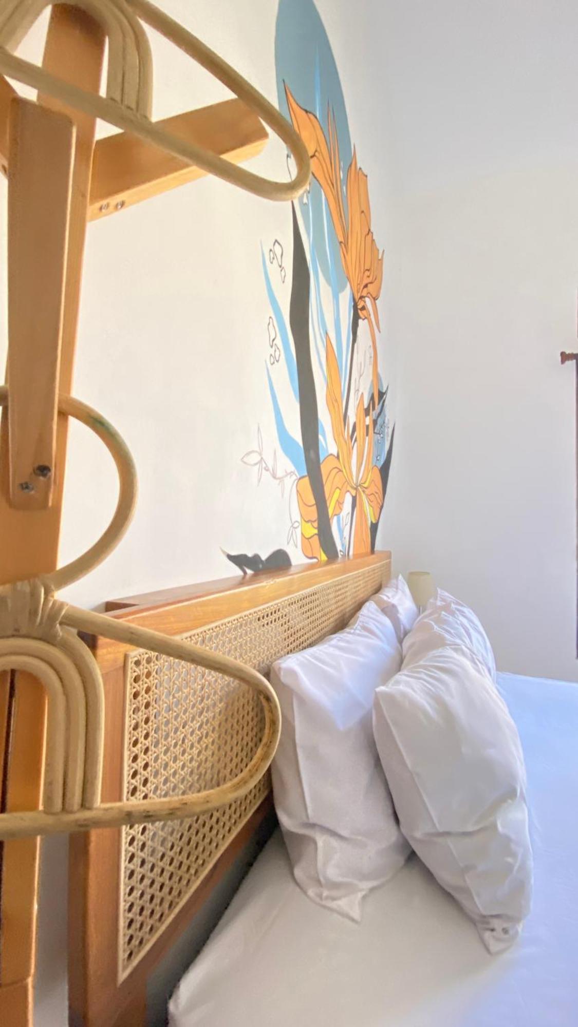 Hostel Zzz Banyuwangi  Pokój zdjęcie